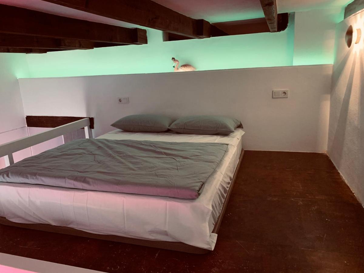 Casita Del Flamingo En Casco Historico Villa Alicante Bagian luar foto